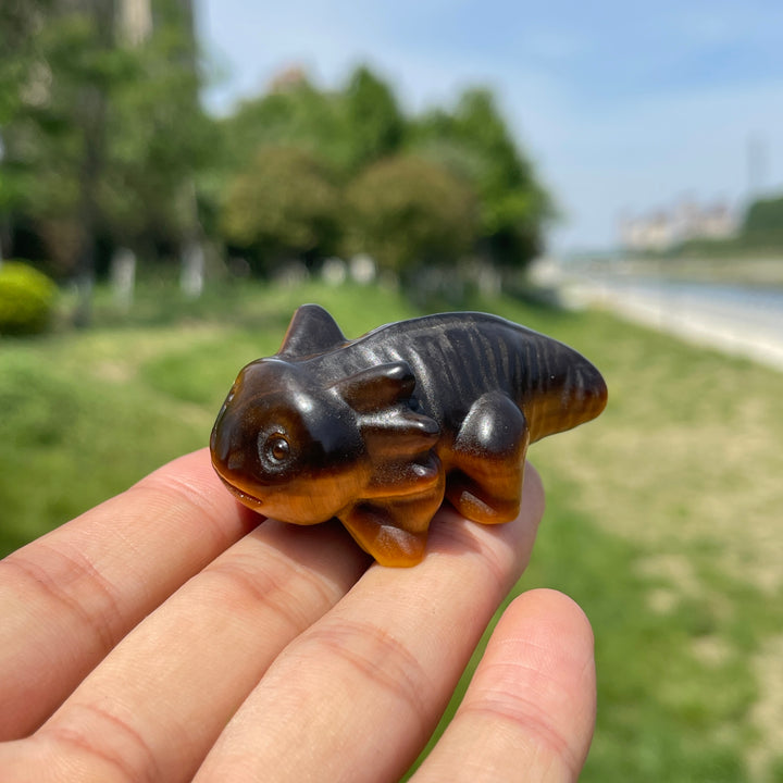 Natural Crystal Cute Axolotl Carving