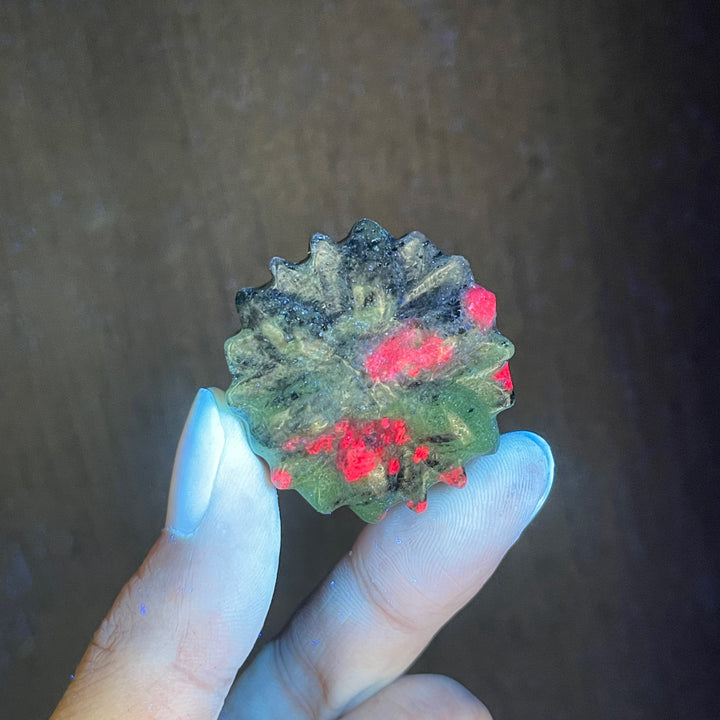Natural Crystal Carving Daisy