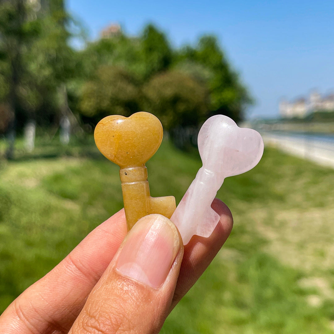 Natural Crystal Heart Key Carving
