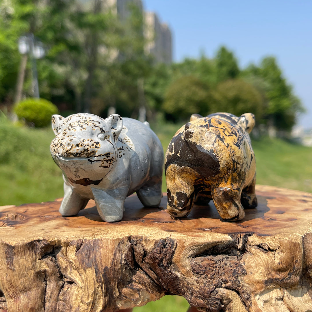 Natural Crystal Picture Jasper Pig Carving