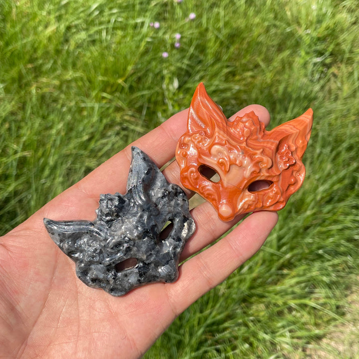 Natural Crystal Enchanting Fox Mask Carving