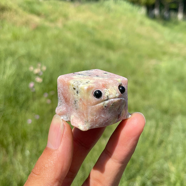 Natural Crystal Square Frog Carving