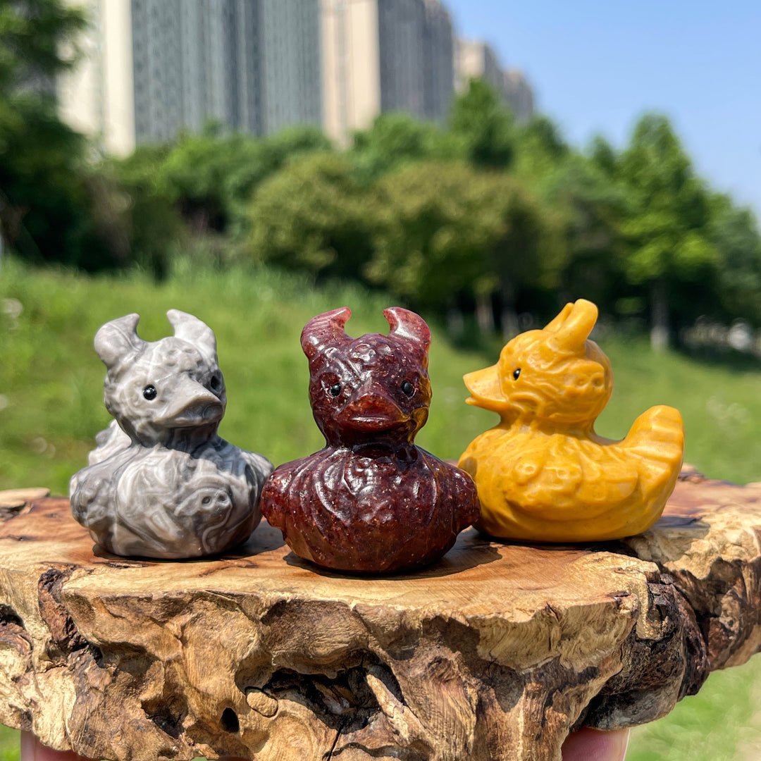 Natural Crystal Cute Devil Duck Carving