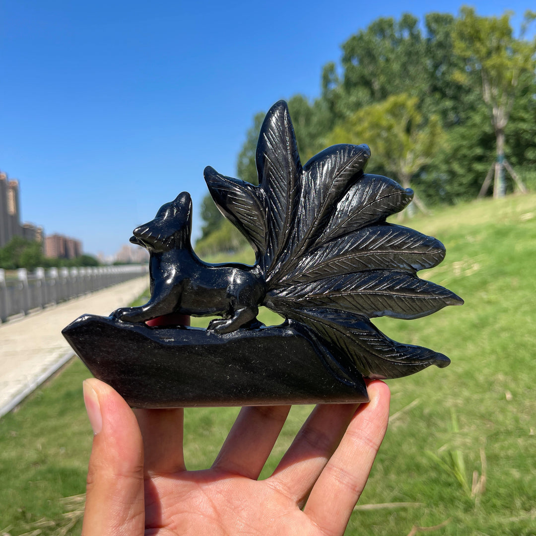 Unique,Natural Enchanting Silver Obsidian Nine-Tailed Fox Carving