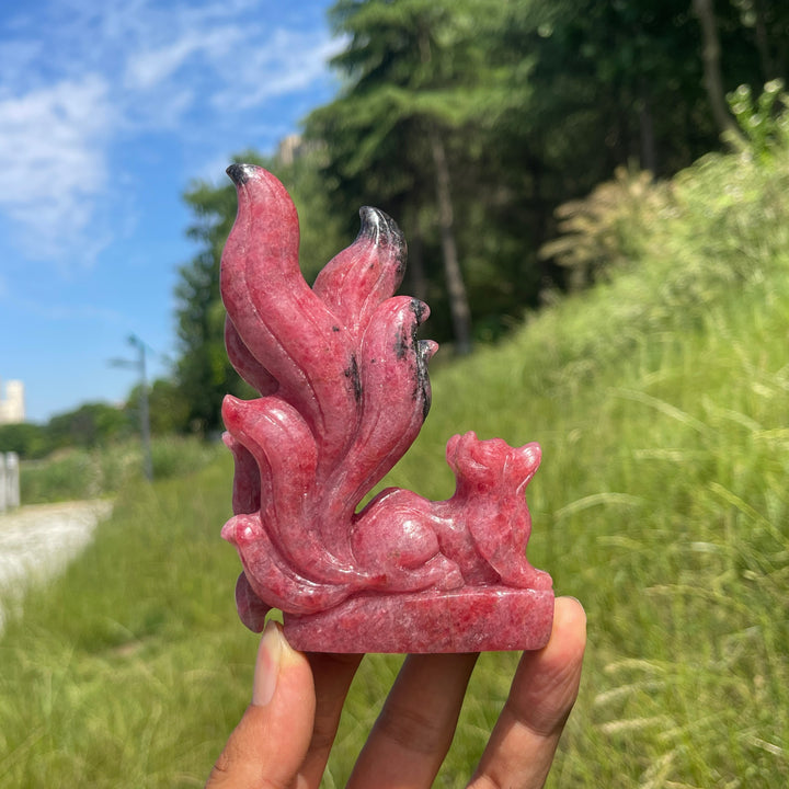 Unique,A Slightly Imperfect Natural Rhodonite In Quartz Nine-Tailed Fox Carving