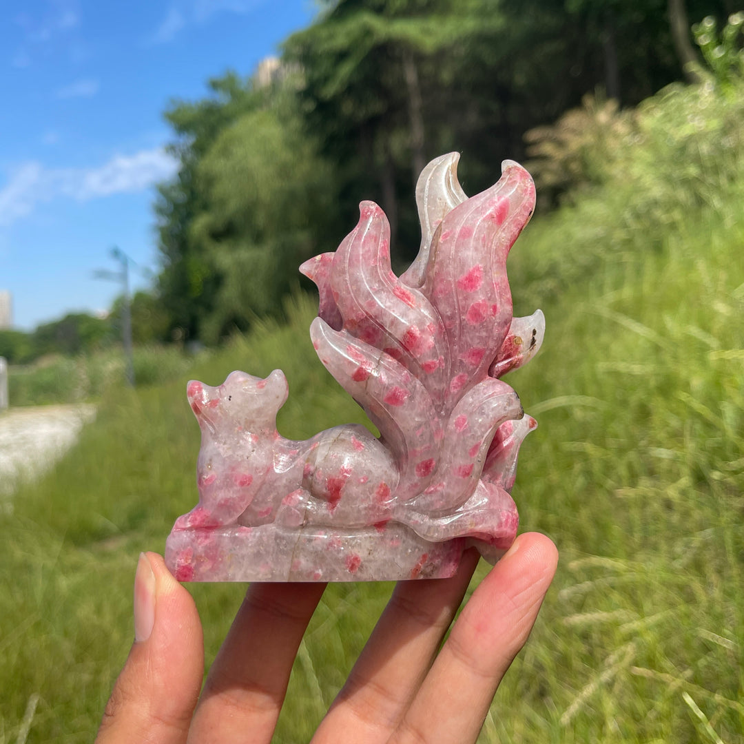 Unique,A Slightly Imperfect Natural Rhodonite In Quartz Nine-Tailed Fox Carving