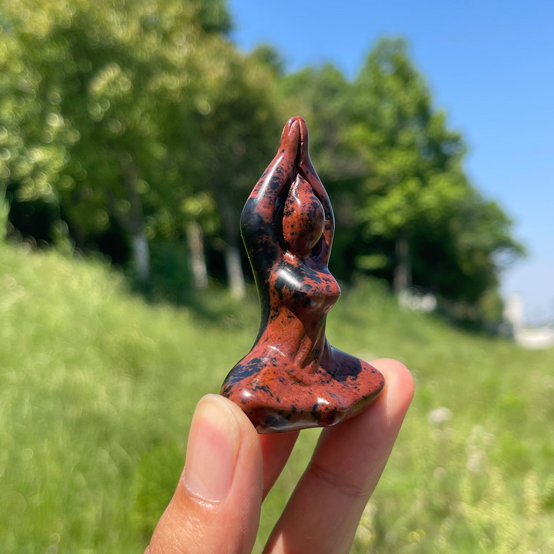 Natural Mini Yoga Lady Crystal Carving