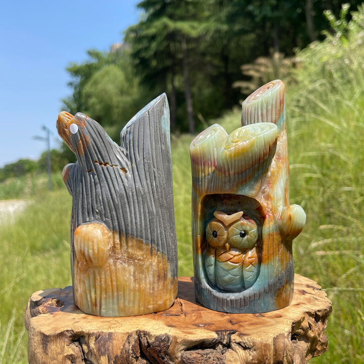 Unique,A Slightly Imperfect Natural Blue Quartzite Owl Tree Stump Carving