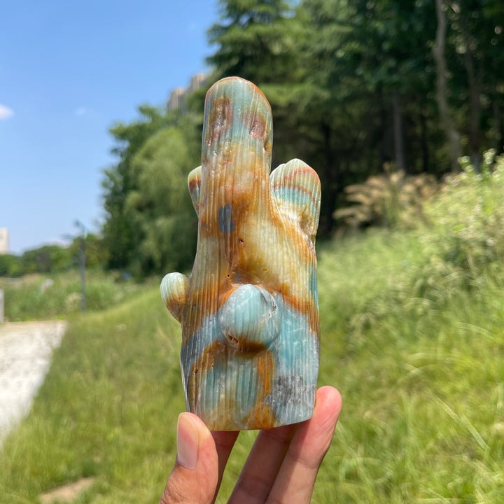 Unique,A Slightly Imperfect Natural Blue Quartzite Owl Tree Stump Carving