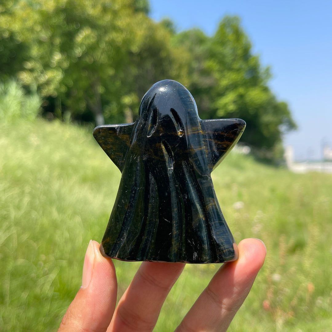 Natural Crystal Ghost Carving