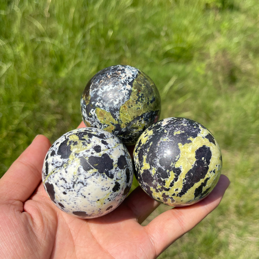 Natural Crystal Round Serpentine Sphere