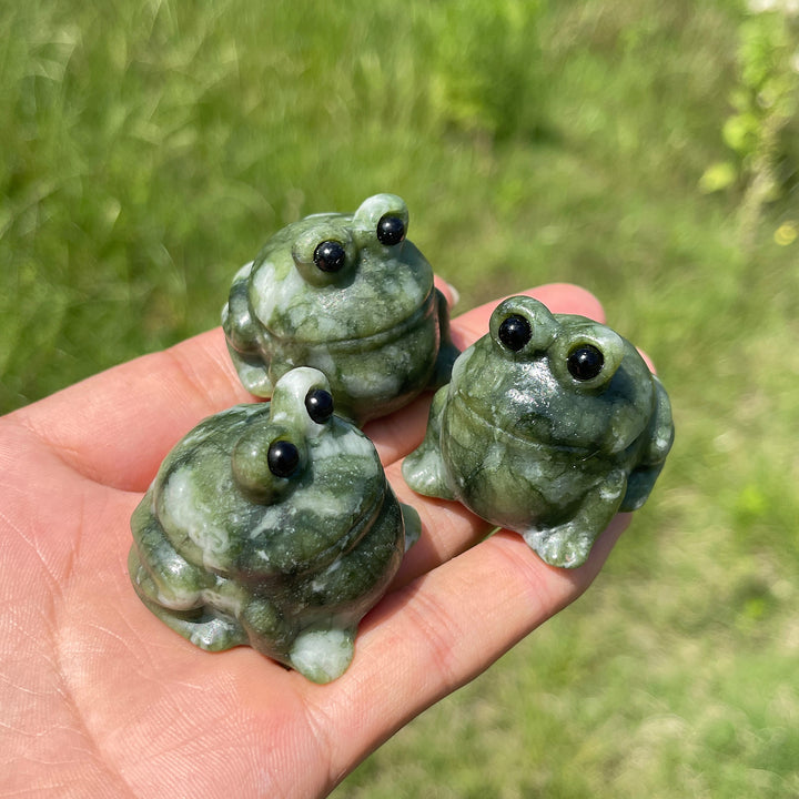 Natural Chubby Serpentine Frog Carving