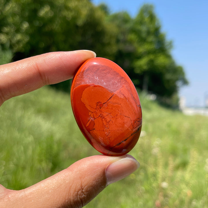 Natural Crystal Red Jasper Palm Stone