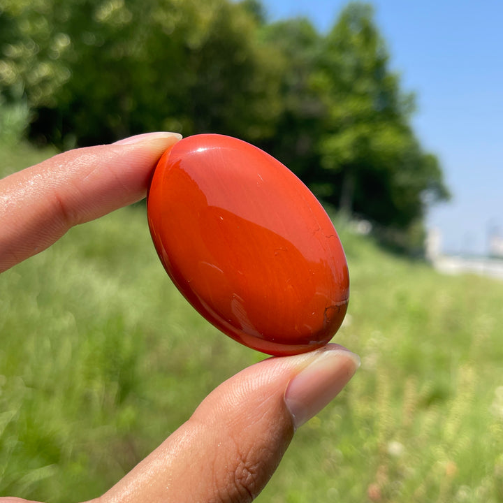 Natural Crystal Red Jasper Palm Stone