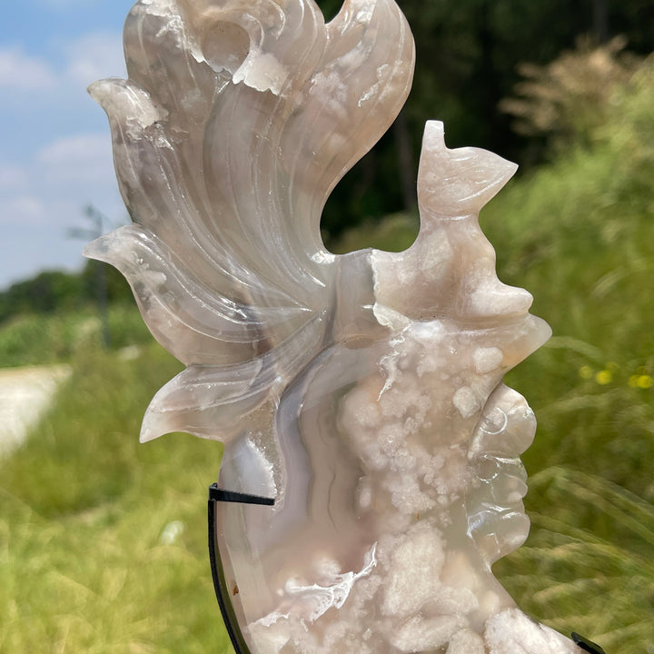 Unique,A Slightly Imperfect Natural Elegant Flower Agate Nine-Tailed Fox Carving
