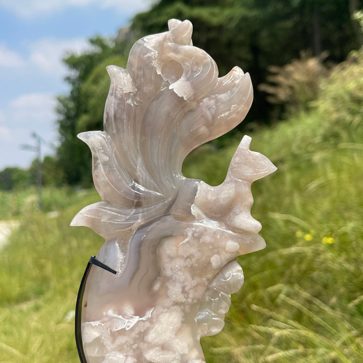 Unique,A Slightly Imperfect Natural Elegant Flower Agate Nine-Tailed Fox Carving