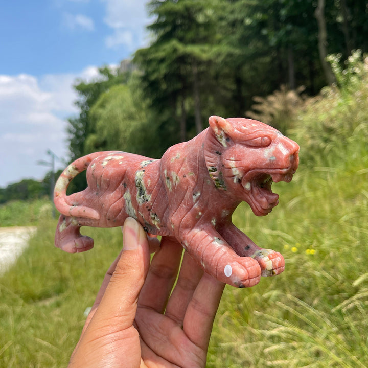 Unique,A Slightly Imperfect Natural Red Calcite With Serpentine And Phlogopite Tiger Carving