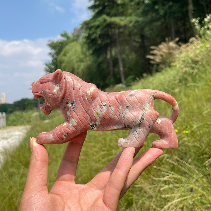 Unique,A Slightly Imperfect Natural Red Calcite With Serpentine And Phlogopite Tiger Carving
