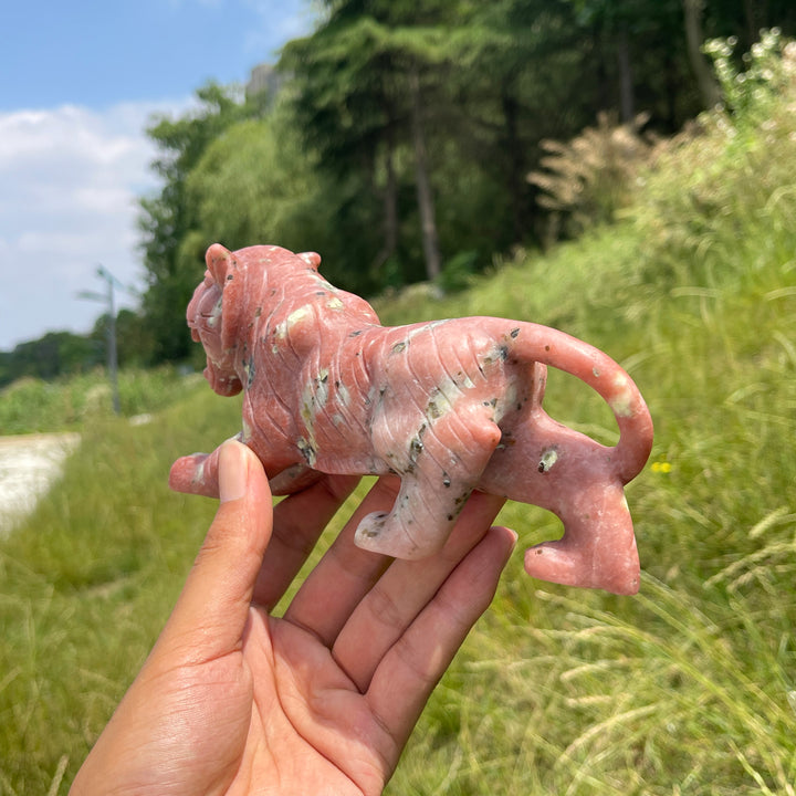 Unique,A Slightly Imperfect Natural Red Calcite With Serpentine And Phlogopite Tiger Carving