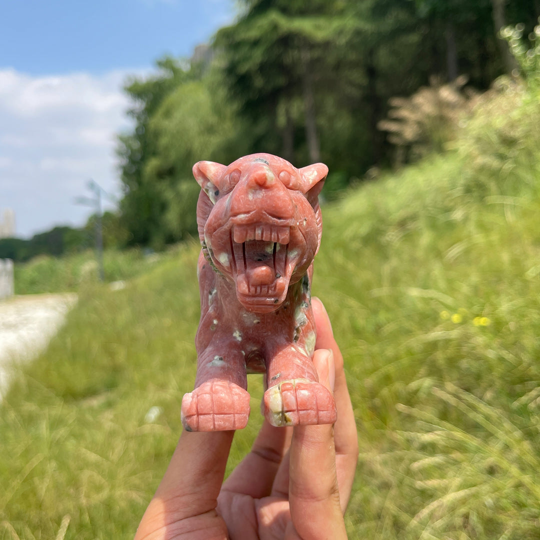 Unique,A Slightly Imperfect Natural Red Calcite With Serpentine And Phlogopite Tiger Carving