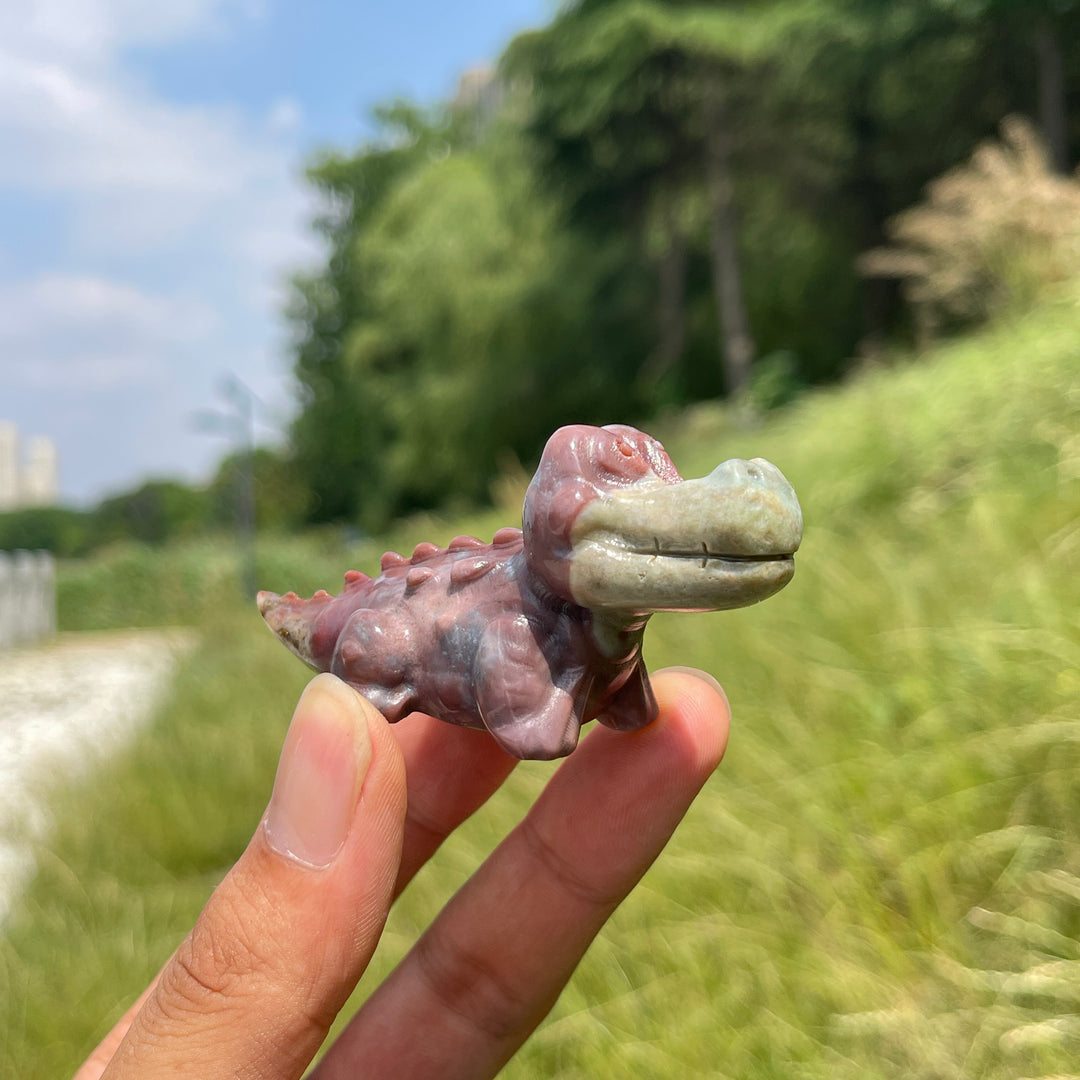 Natural Crystal Adorable Cute Crocodile Carving