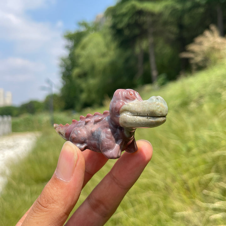 Natural Crystal Adorable Cute Crocodile Carving