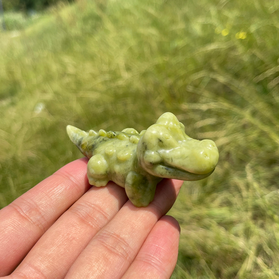 Natural Crystal Adorable Cute Crocodile Carving
