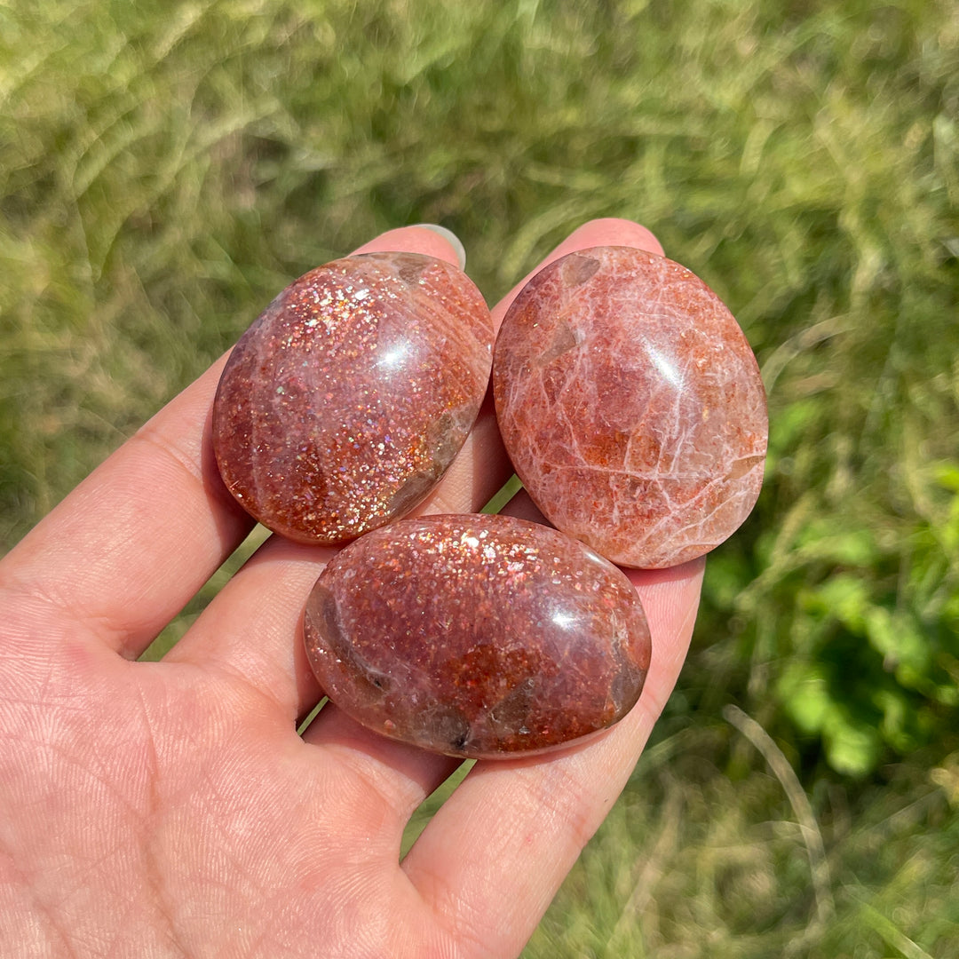Natural Crystal Golden Sunstone Palm Stone