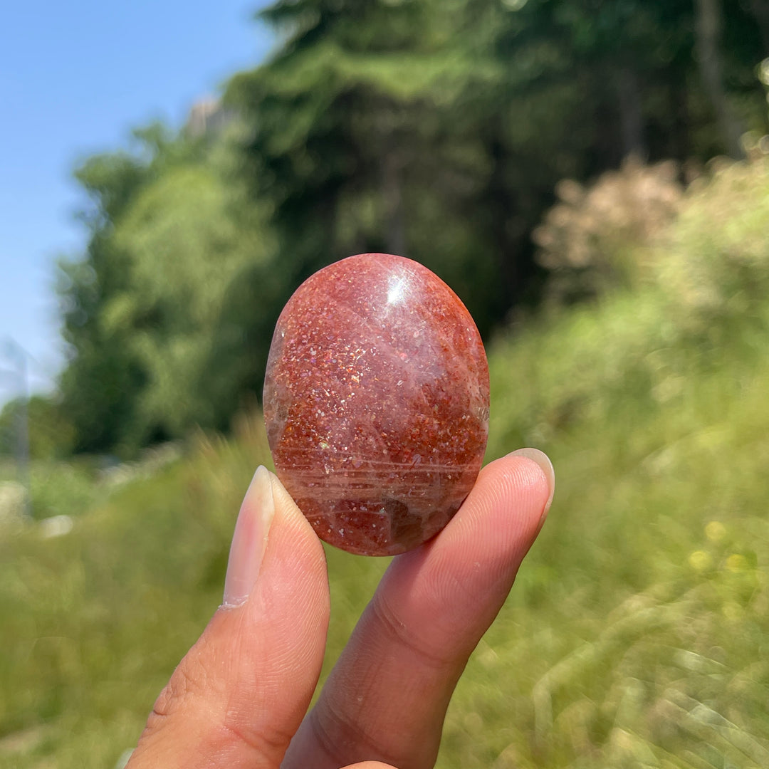 Natural Crystal Golden Sunstone Palm Stone