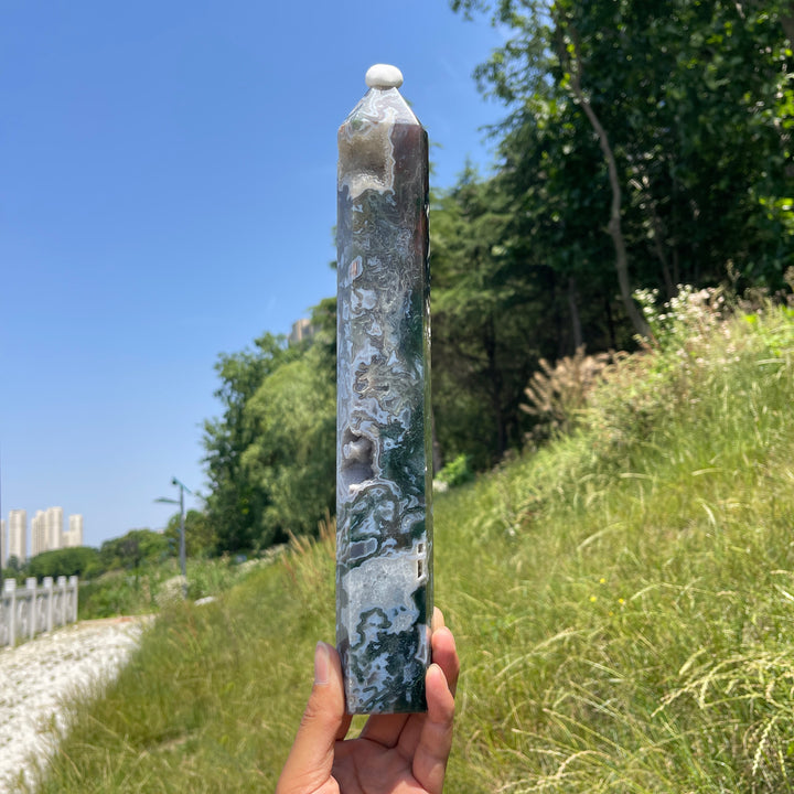 Unique,Natural Large Moss Agate Point