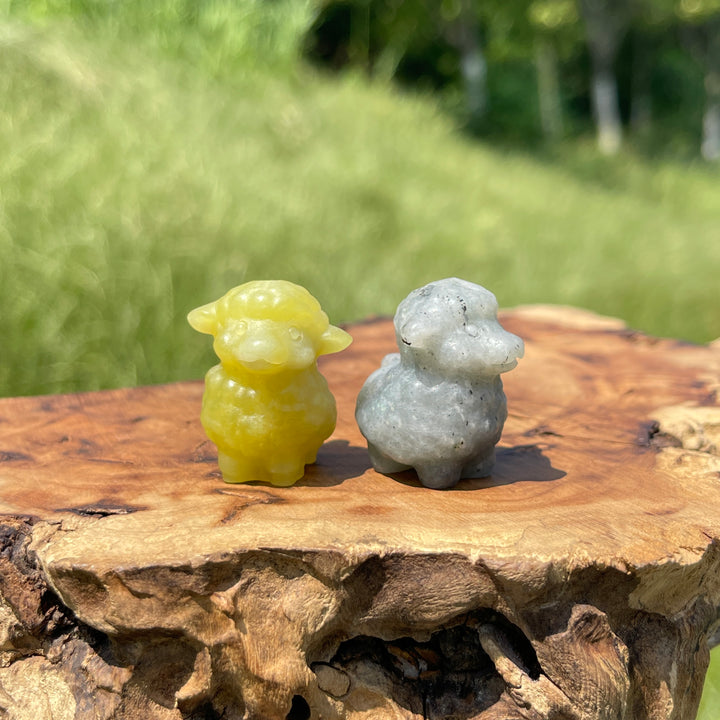 Natural Crystal Mini Sheep Carving