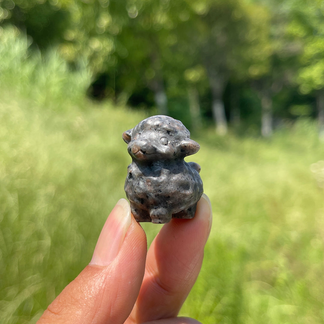 Natural Crystal Mini Sheep Carving