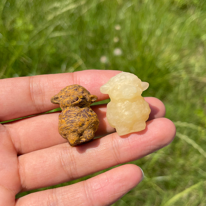 Natural Crystal Mini Sheep Carving