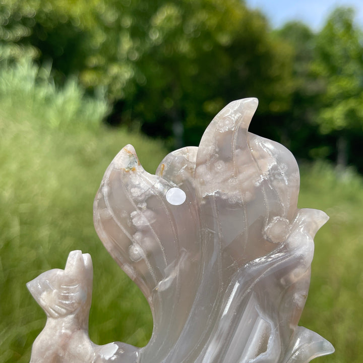 Unique,A Slightly Imperfect Natural Elegant Flower Agate Nine-Tailed Fox Carving
