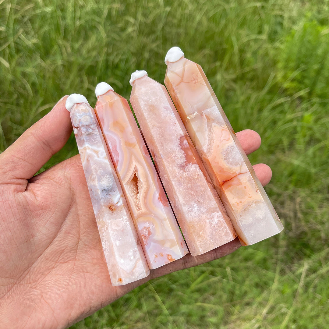 Natural Crystal Exquisite Pink Flower Agate Point