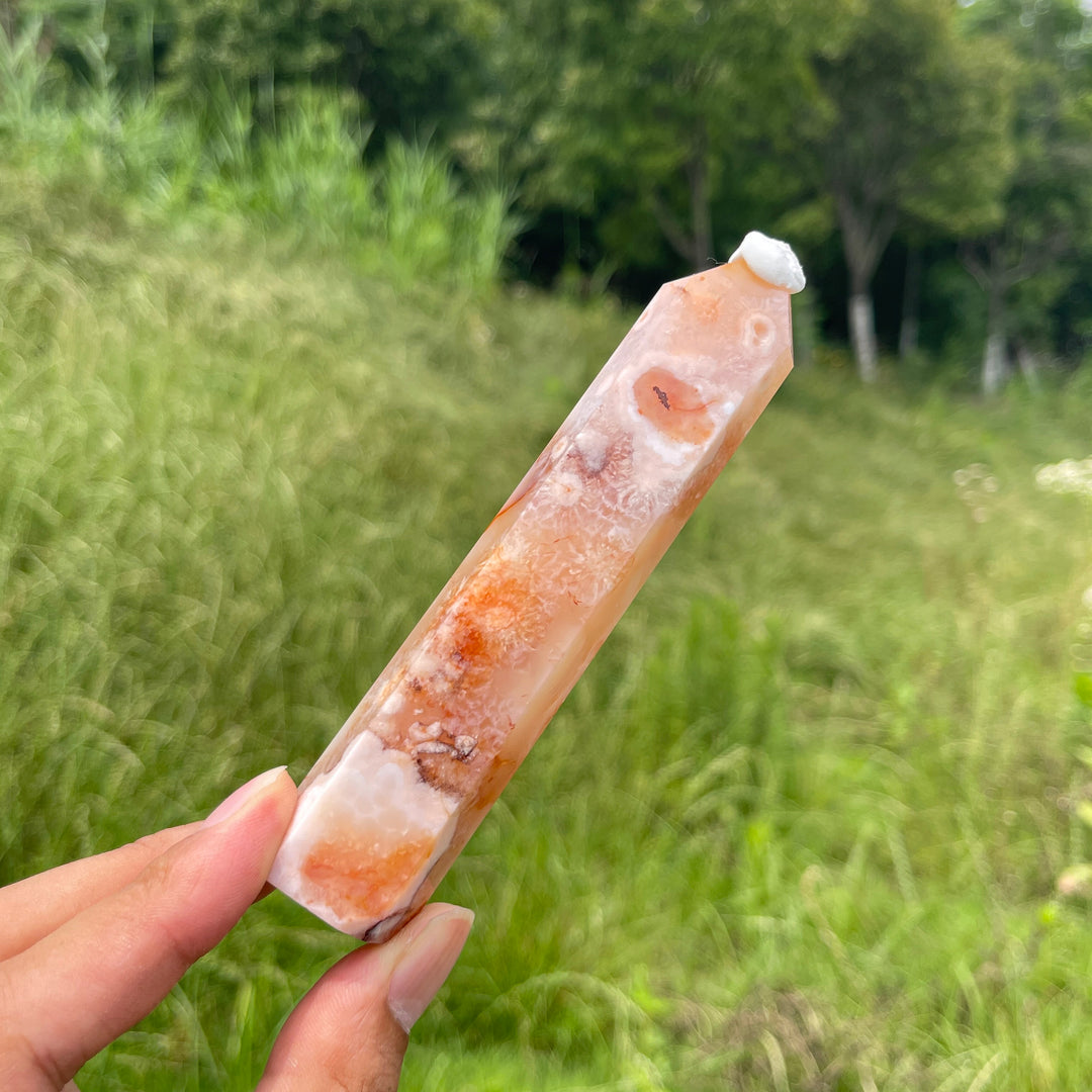 Natural Crystal Exquisite Pink Flower Agate Point