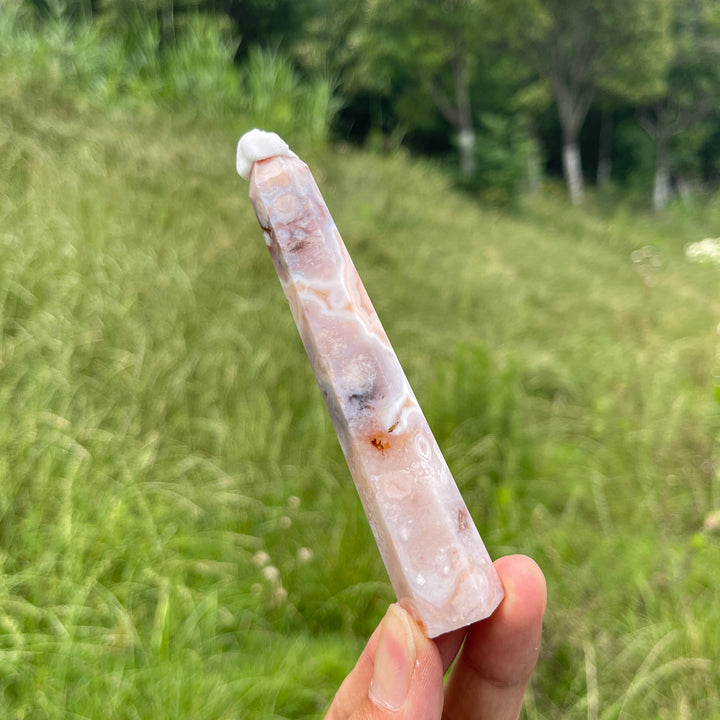 Natural Crystal Exquisite Pink Flower Agate Point