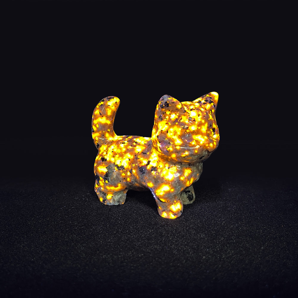 Natural Crystal Cat Carving With Raised Tail
