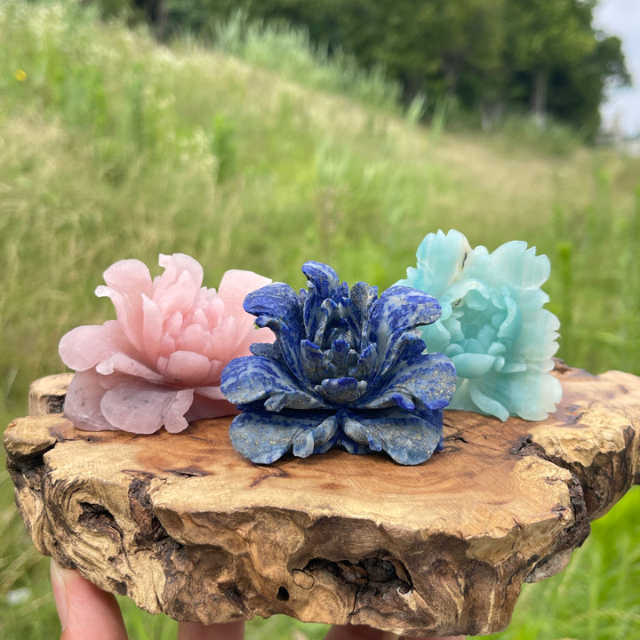 Unique,Natural Crystal Exquisite Peony Bloom Carving