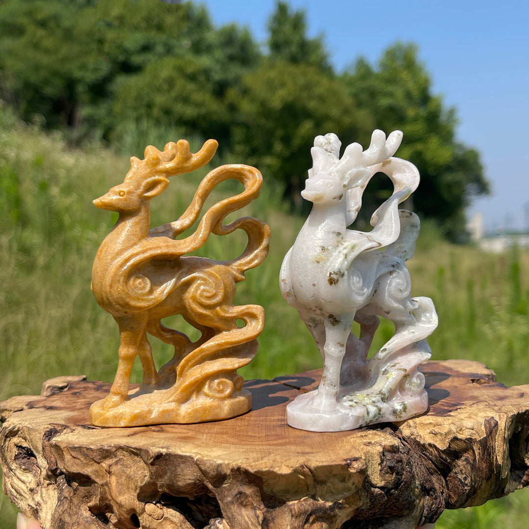 Natural Crystal Divine Deer Carving