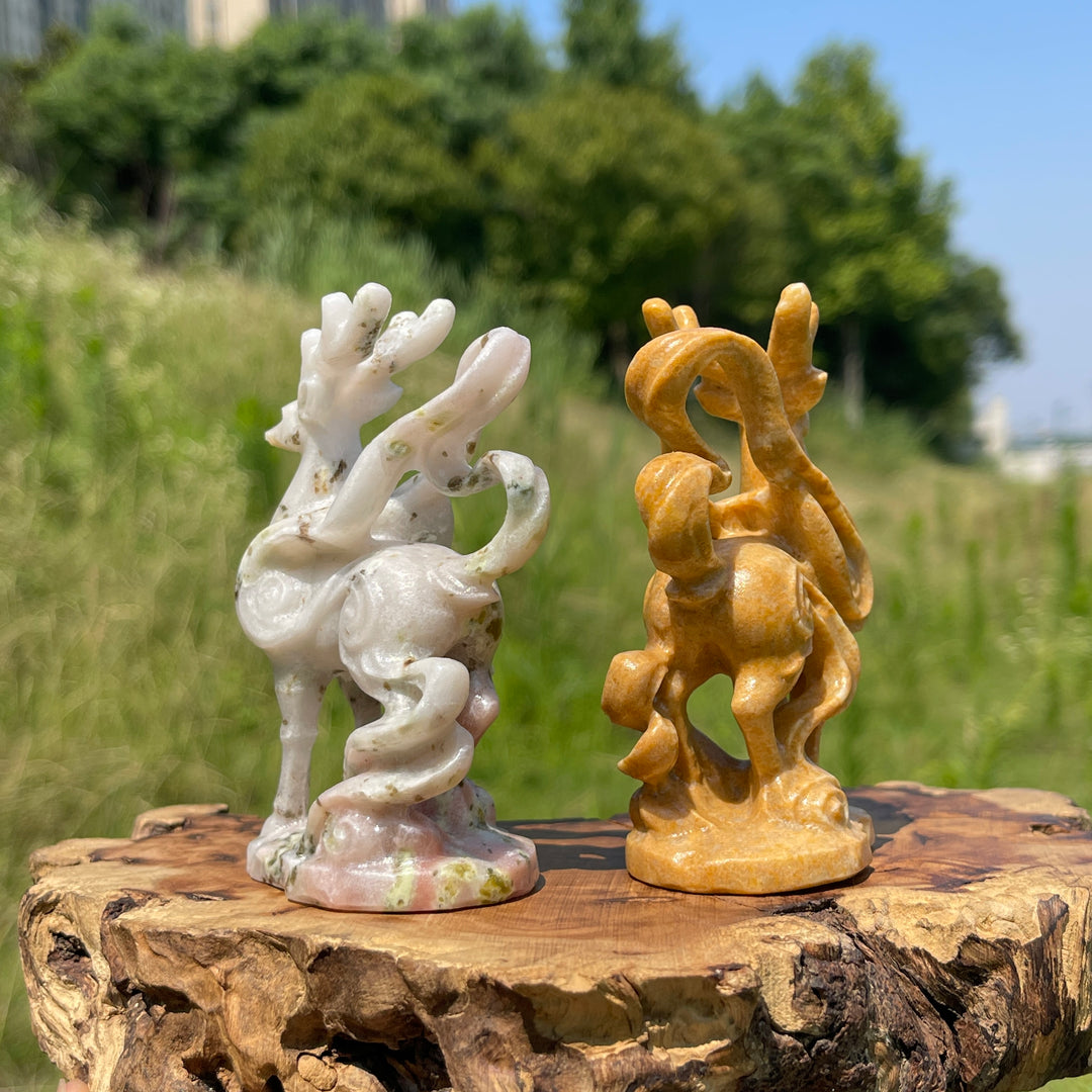 Natural Crystal Divine Deer Carving