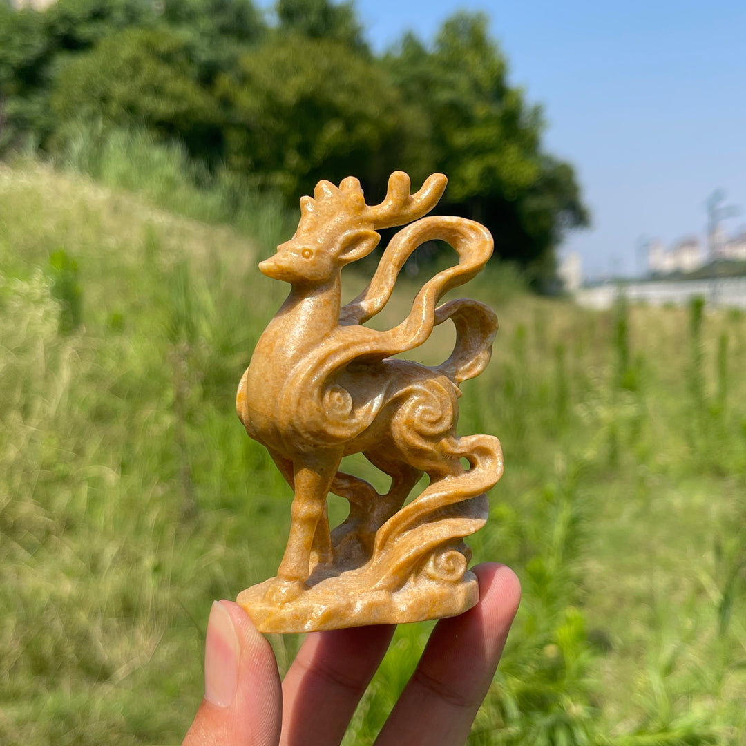 Natural Crystal Divine Deer Carving