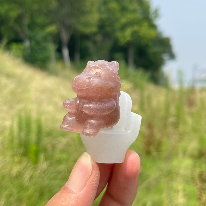 Natural Crystal Horse On Toilet Carving