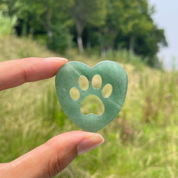 Natural Crystal Heart Cat Paw Carving