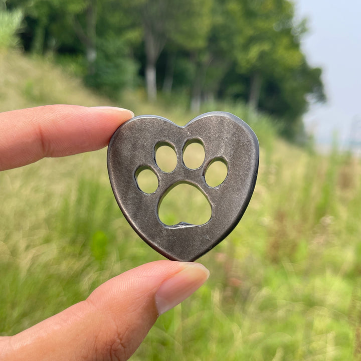 Natural Crystal Heart Cat Paw Carving