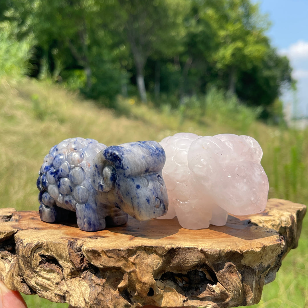 Natural Crystal Lovely Sheep Carving