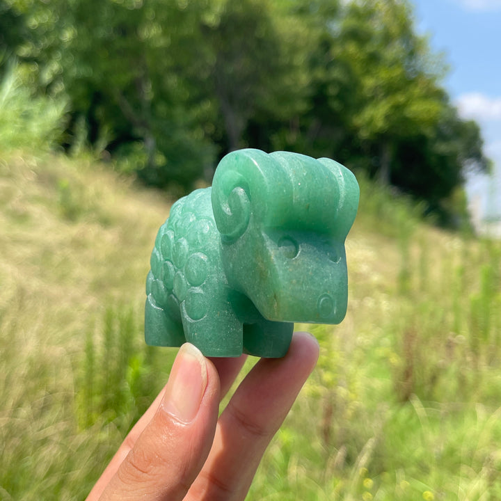 Natural Crystal Lovely Sheep Carving