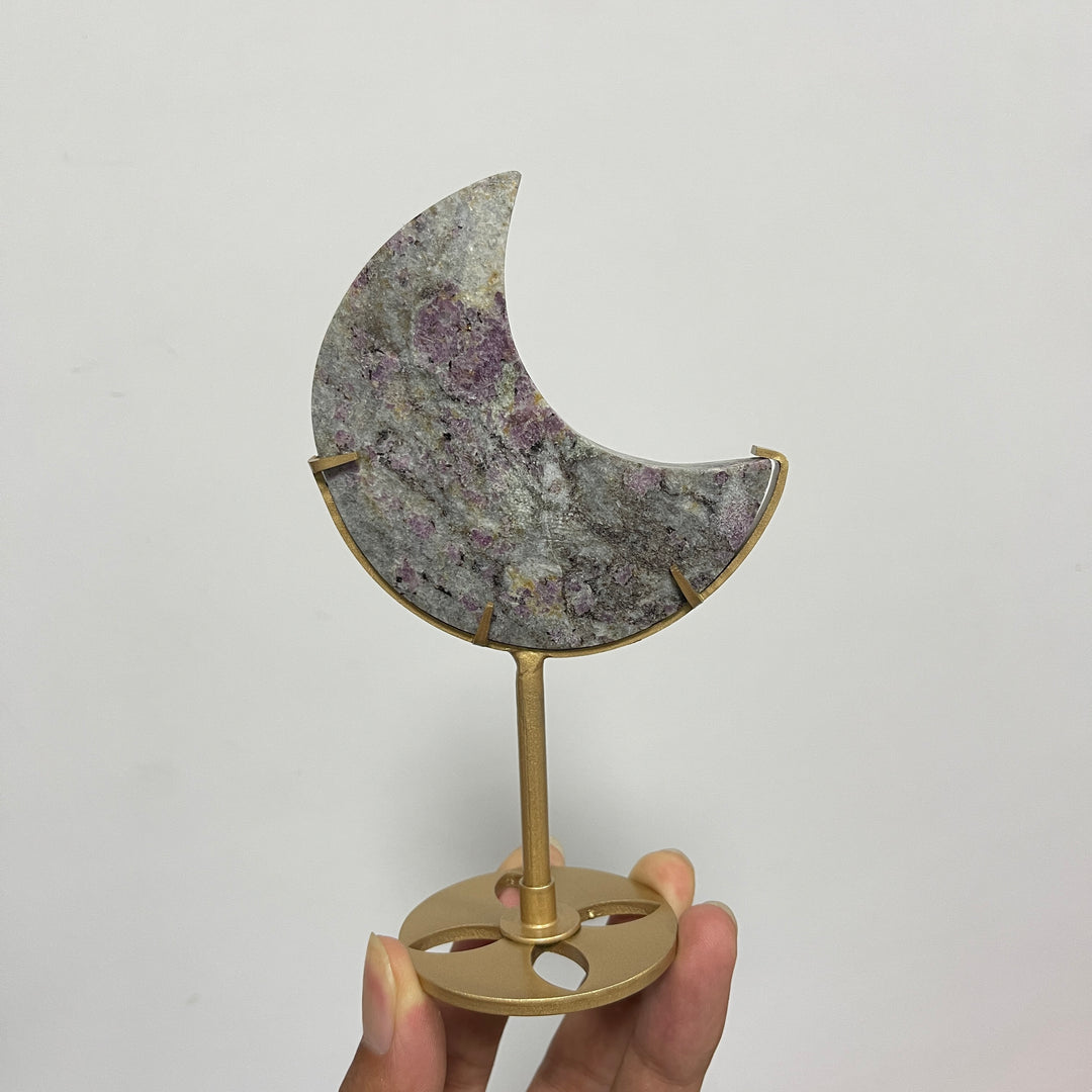 Unique,Natural Crystal Garnet Moon Carving