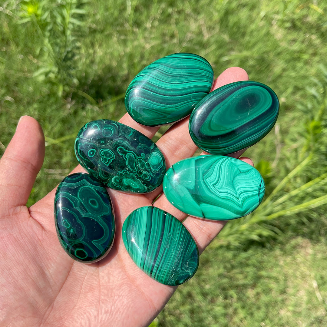 Natural Crystal Stunning Malachite Palmstone