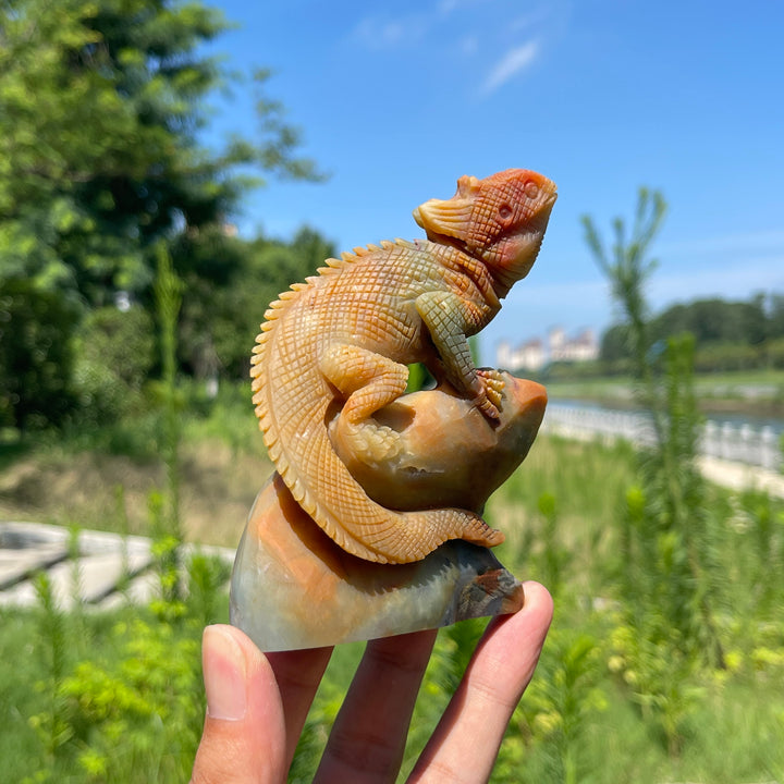 Unique,Natural Crystal Blue Quartzite Lizard Carving
